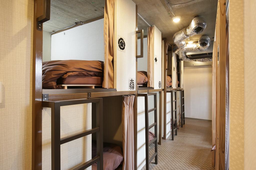 Samurais Ikebukuro Hostal *