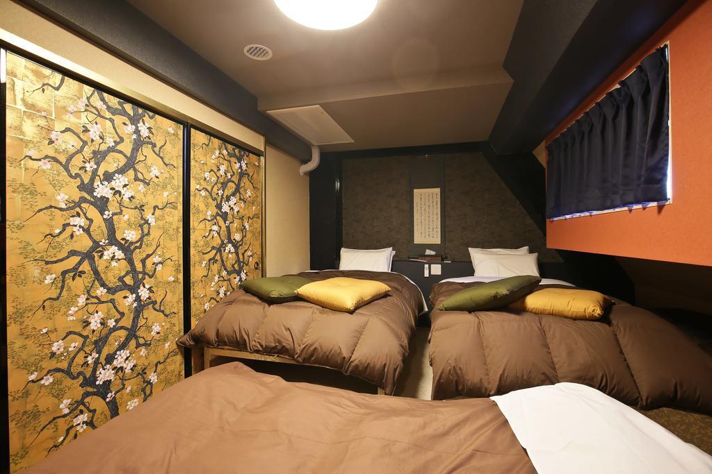 Samurais Ikebukuro Hostal Tokio