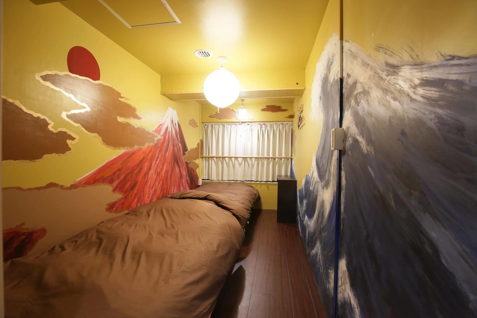 Samurais Ikebukuro Hostal Tokio