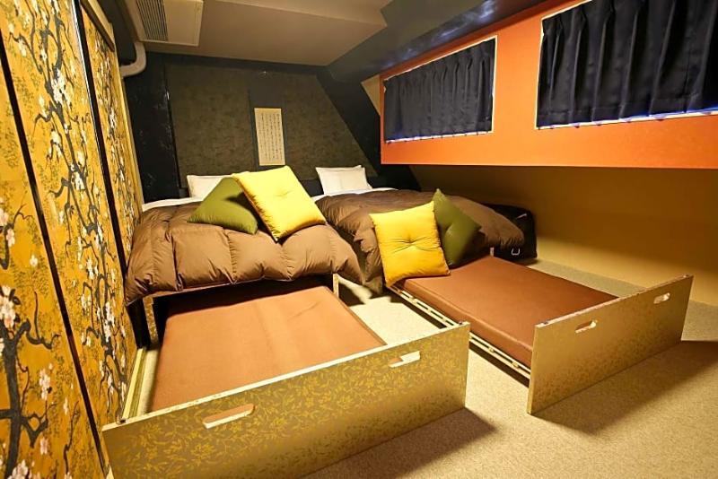 Samurais Ikebukuro Hostal Tokio